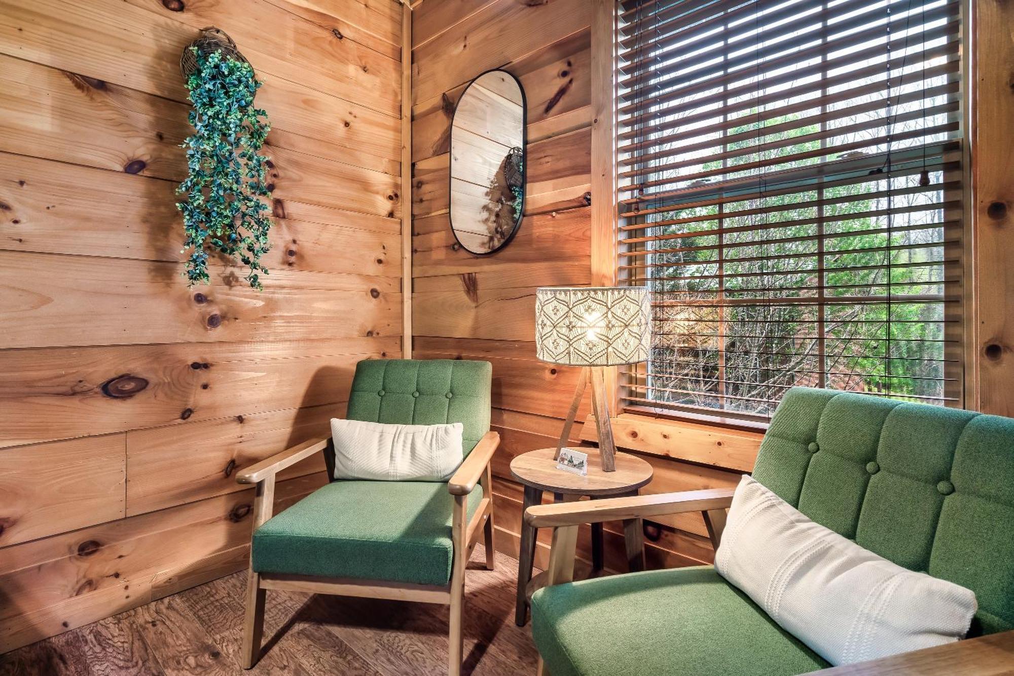 Mama Bear'S Moonshine Ridge Villa Gatlinburg Exterior photo