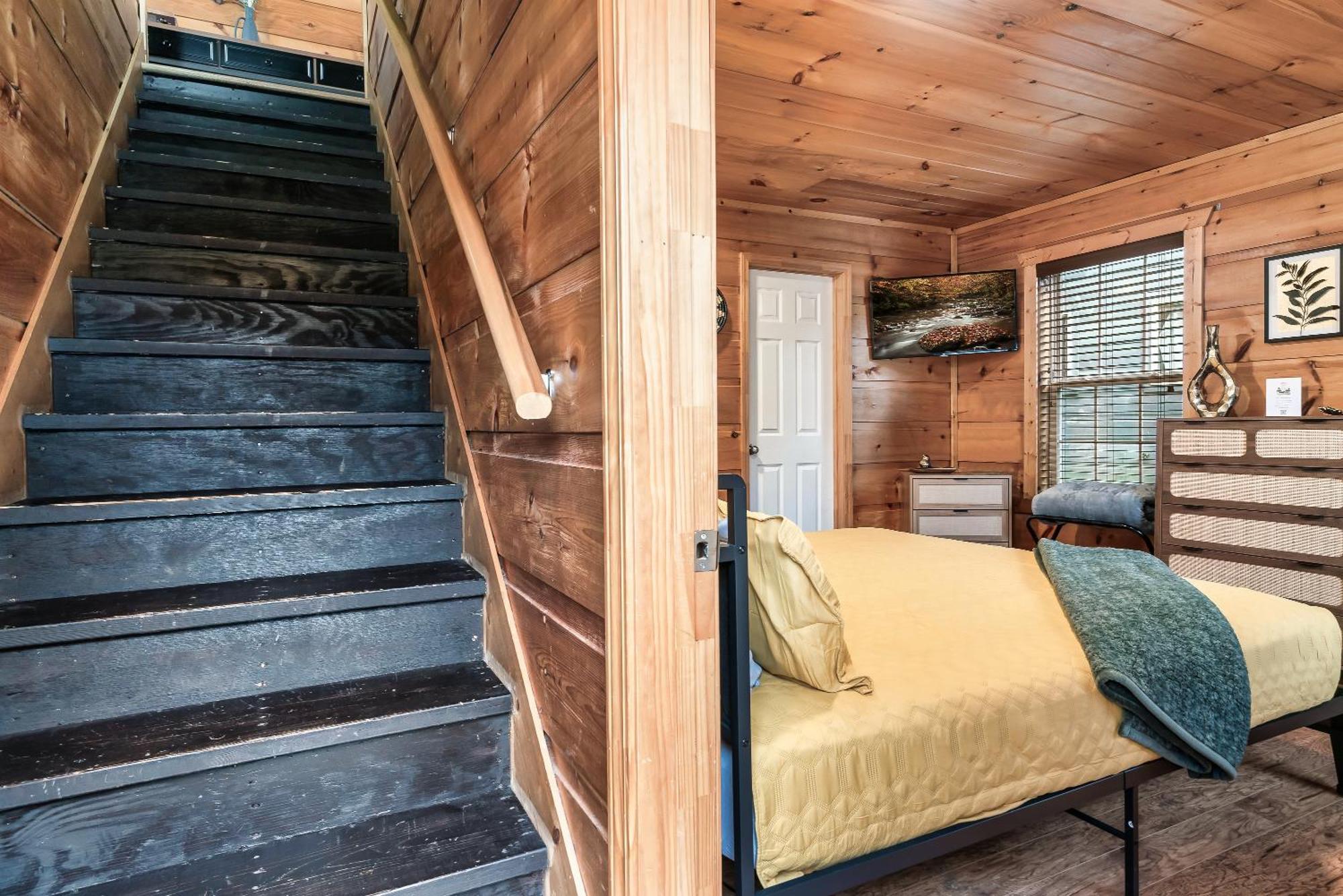 Mama Bear'S Moonshine Ridge Villa Gatlinburg Exterior photo