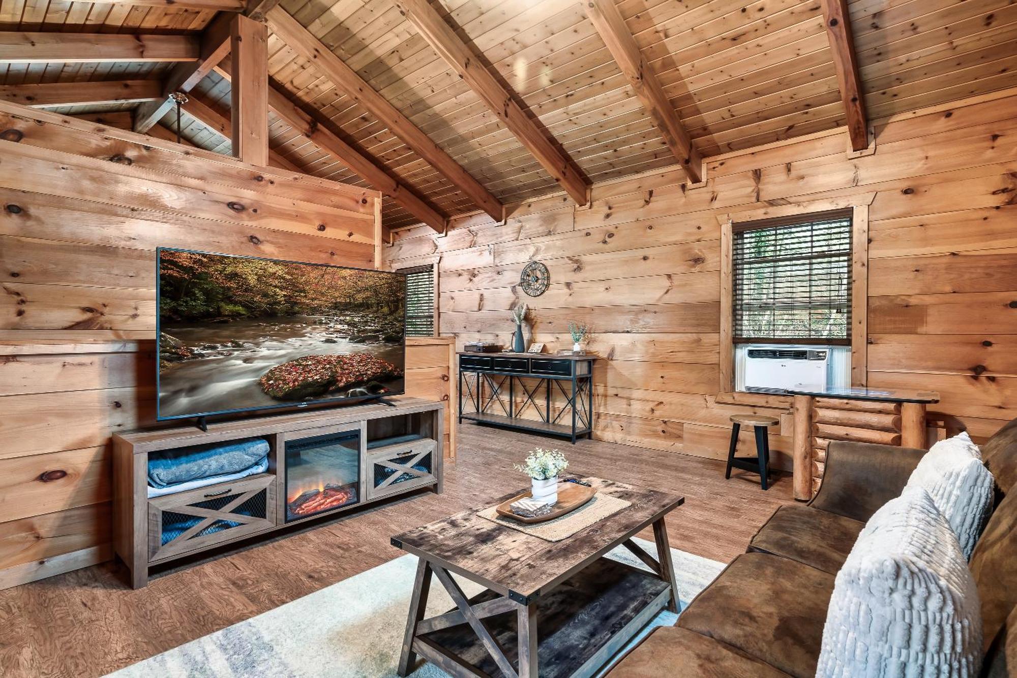 Mama Bear'S Moonshine Ridge Villa Gatlinburg Exterior photo